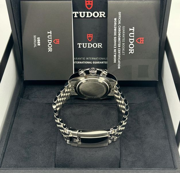 Tudor Black Bay Chrono M79360N-0019